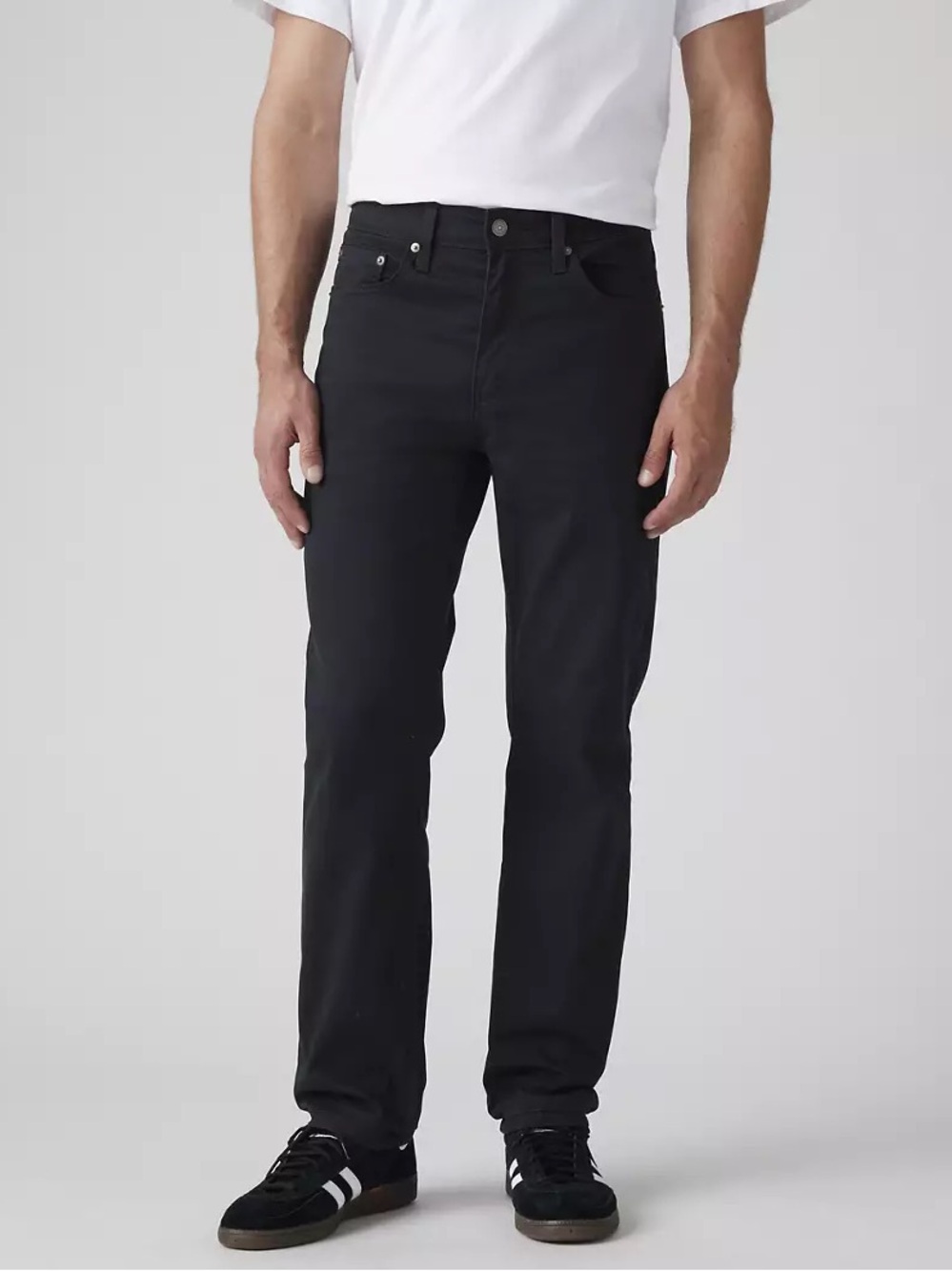 Levi’s Men’s Black 541 Athletic Taper All Seasons Jeans 33 x 30